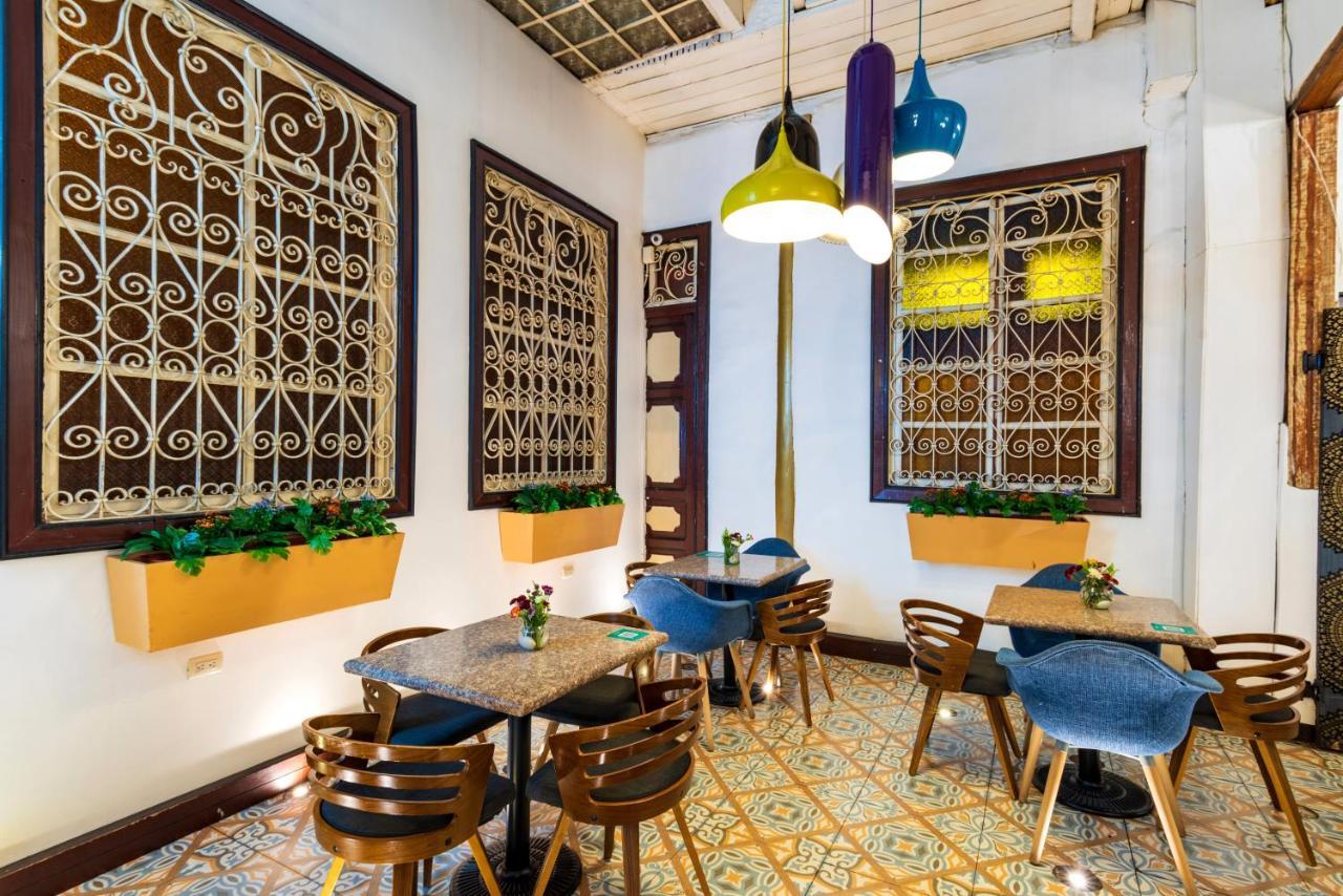 Del Parque Hotel & Suites Cuenca Exteriör bild