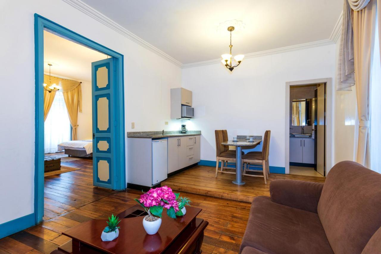 Del Parque Hotel & Suites Cuenca Exteriör bild
